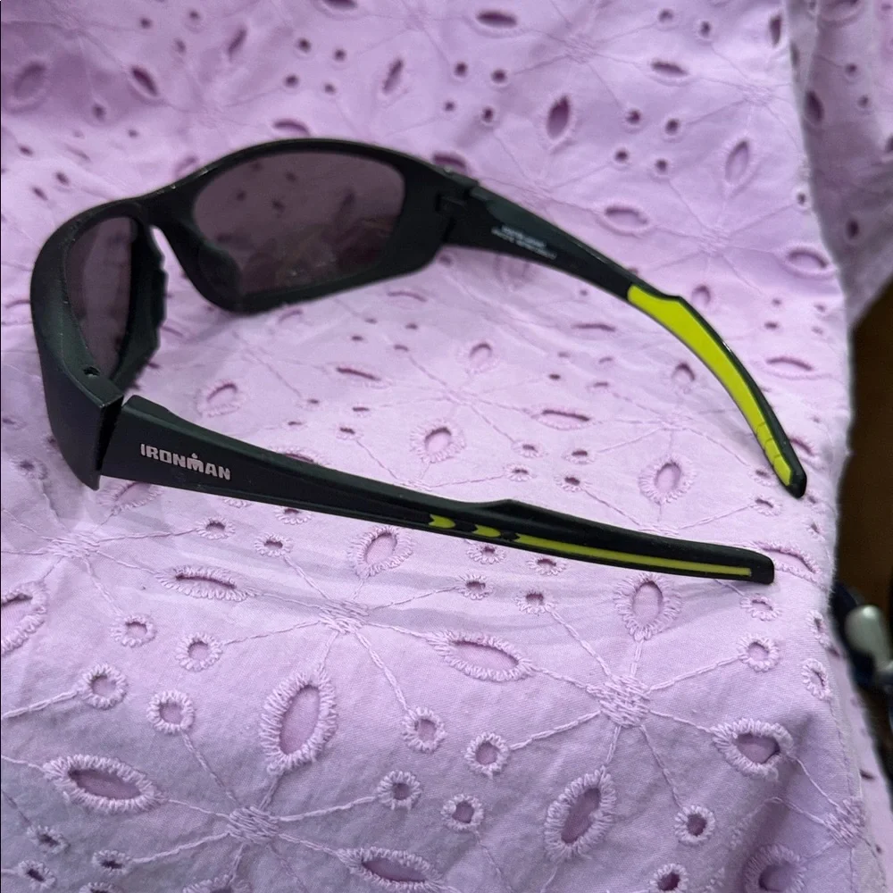 Iron‎ Man Black and green Sunglasses